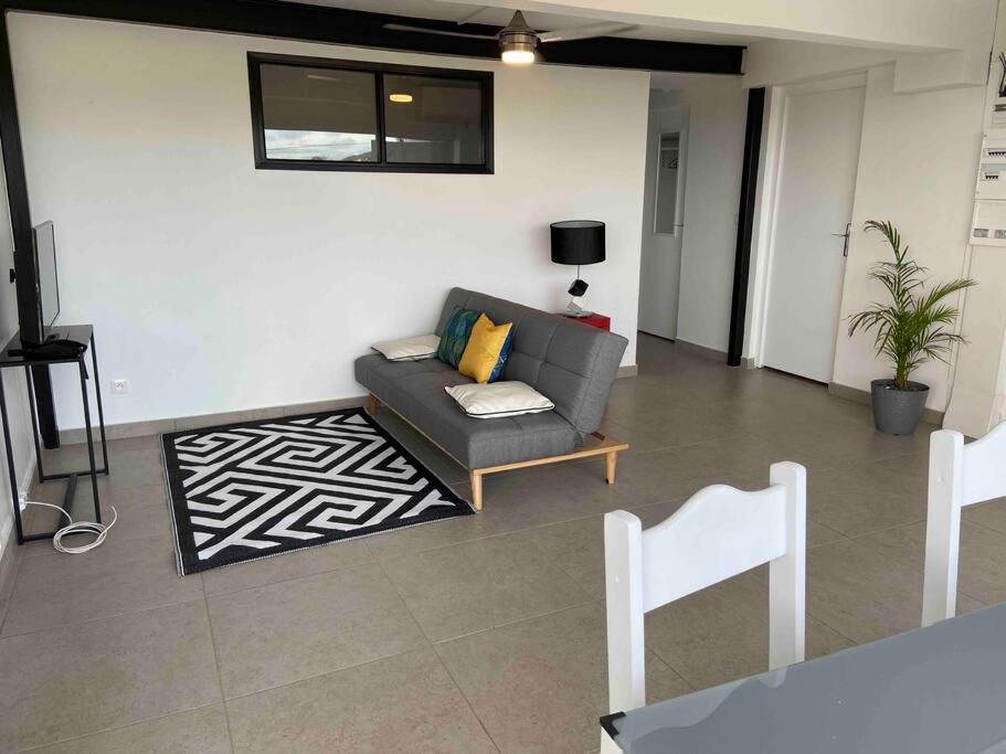 Villa Bahia - Appt F3 Vue Mer Et Montagne Baillif Exteriör bild